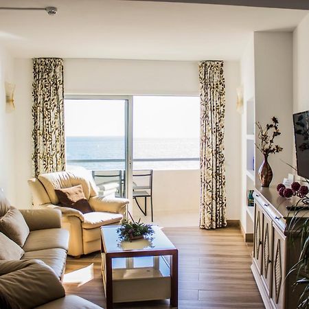Beachfront Apartment In Fuengirola With Sea Views Luaran gambar